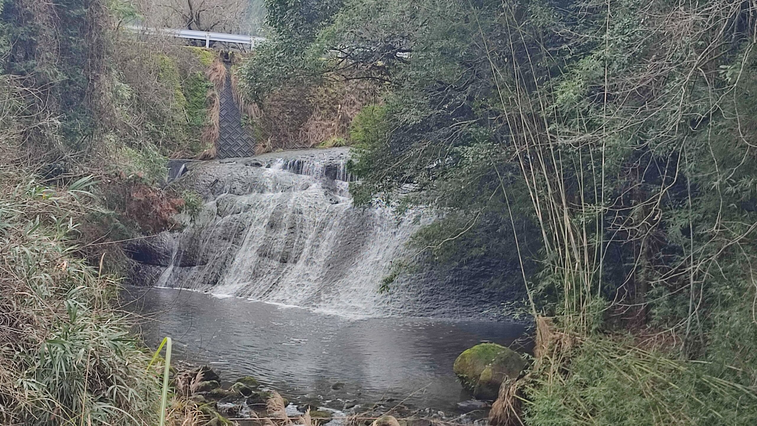 鈴連（すずれん）の滝