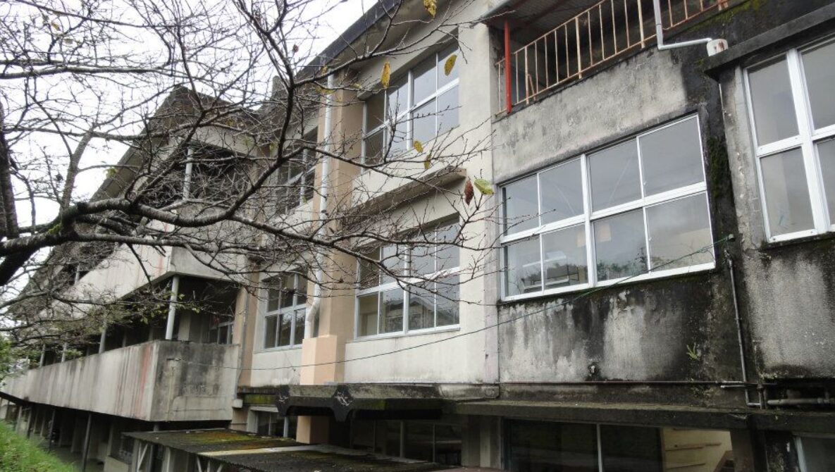 山野中学校