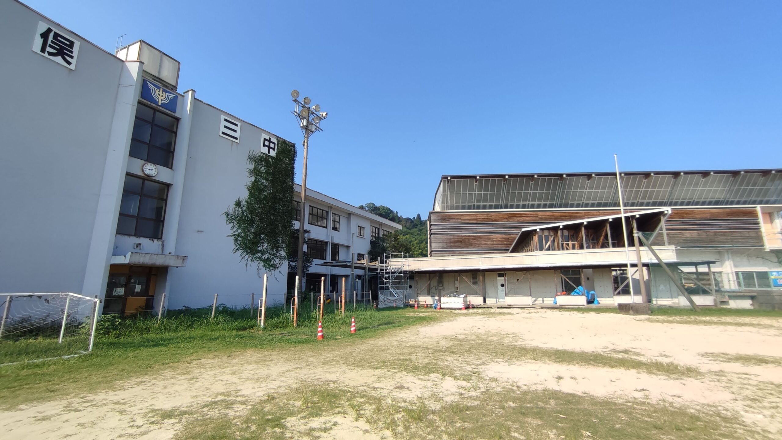 水俣第三中学校の体育館