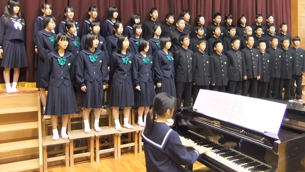 切木(きりご)中学校の校歌