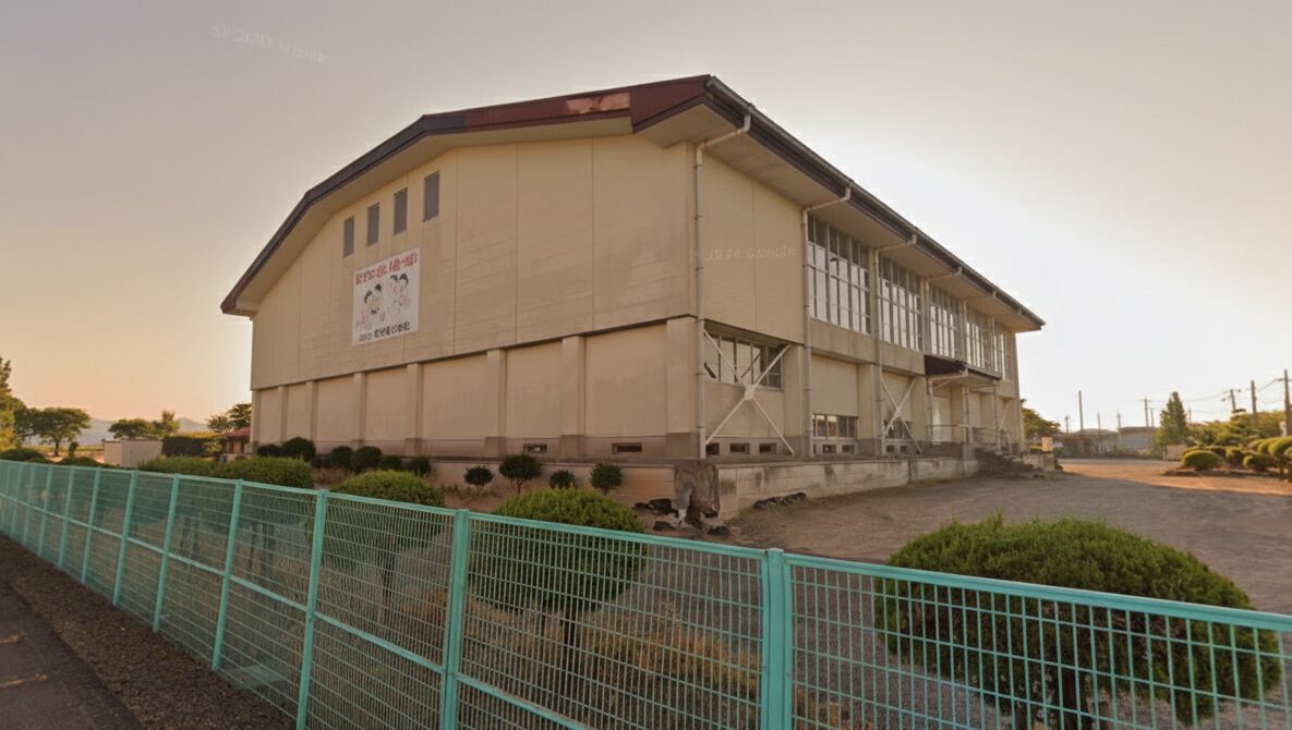 白石町立有明東小学校の校舎