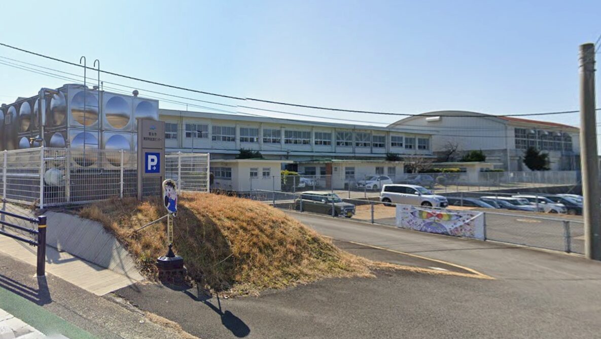 雲仙市立千々石第二小学校の校舎