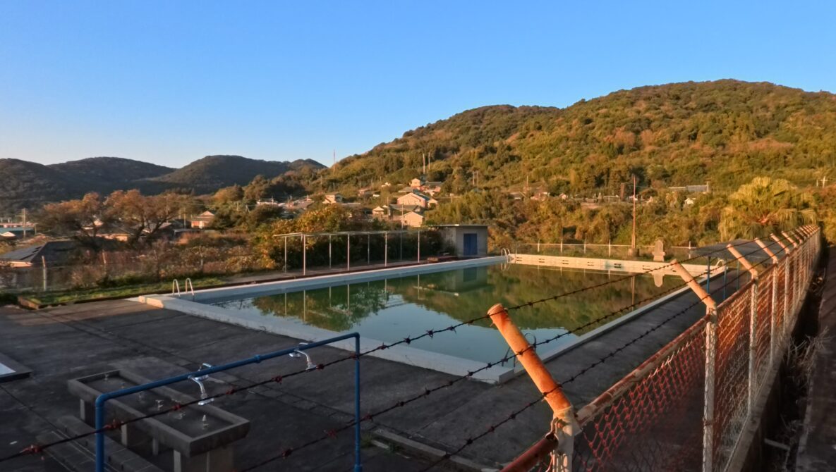 いちき串木野市立羽島中学校の校舎