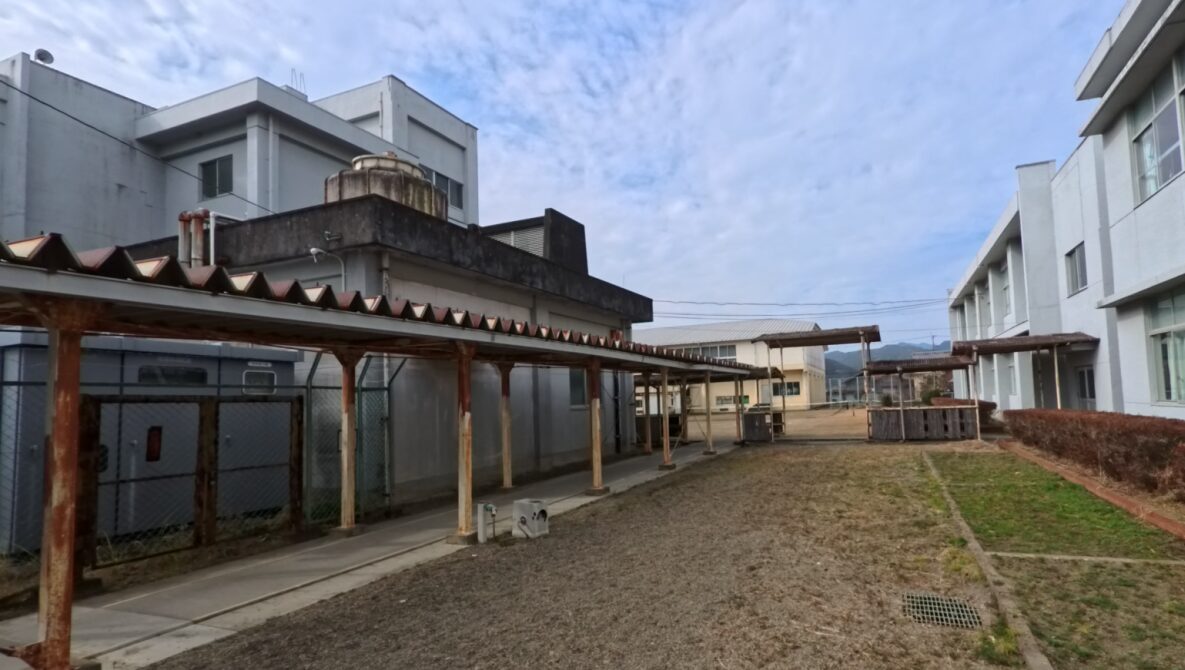 穂北（ほきた）中学校 [令和8年閉校] 西都市立