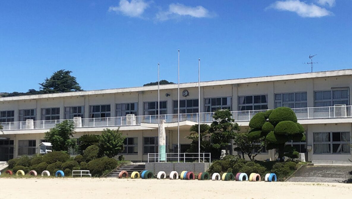 南島原市立野田中学校の校舎