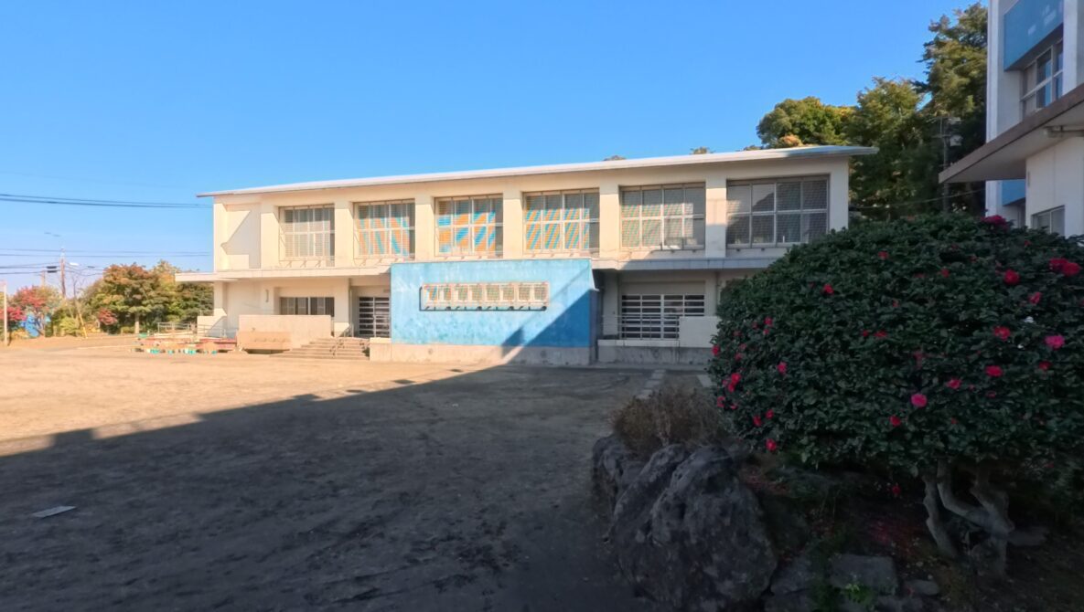 鹿児島市立桜峰小学校の校舎