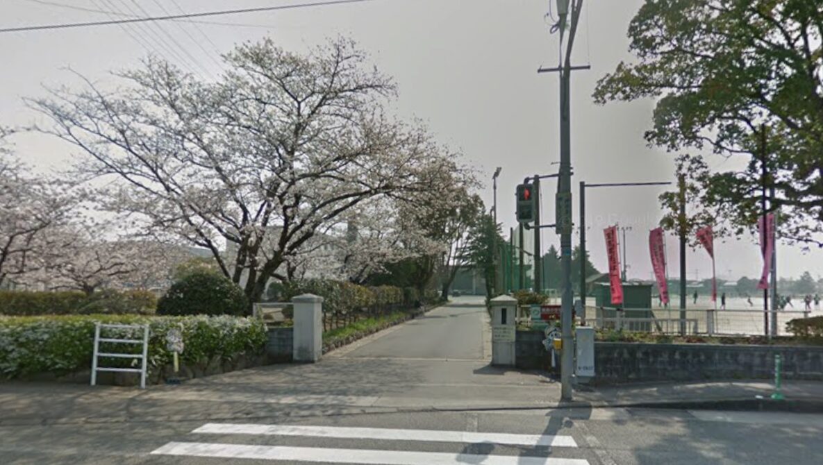 みやま市立瀬高中学校の校舎