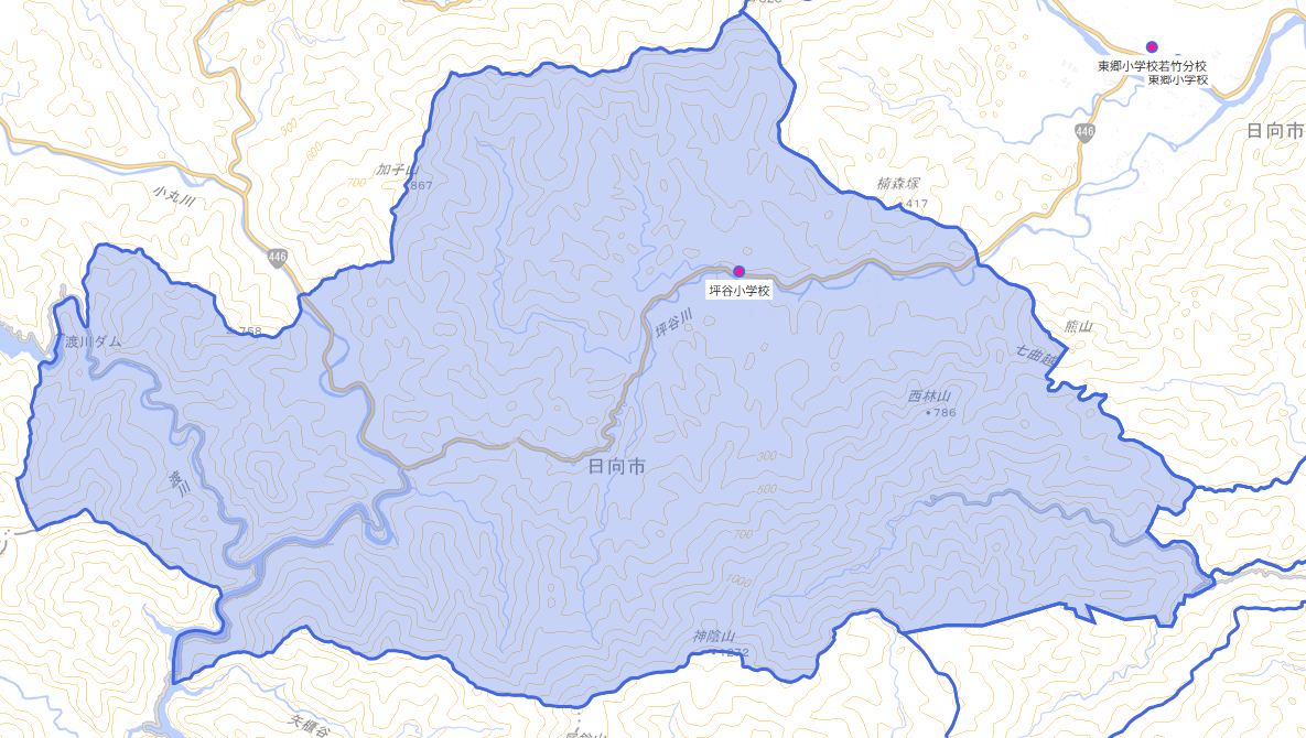 坪谷(つぼや)小学校がある場所