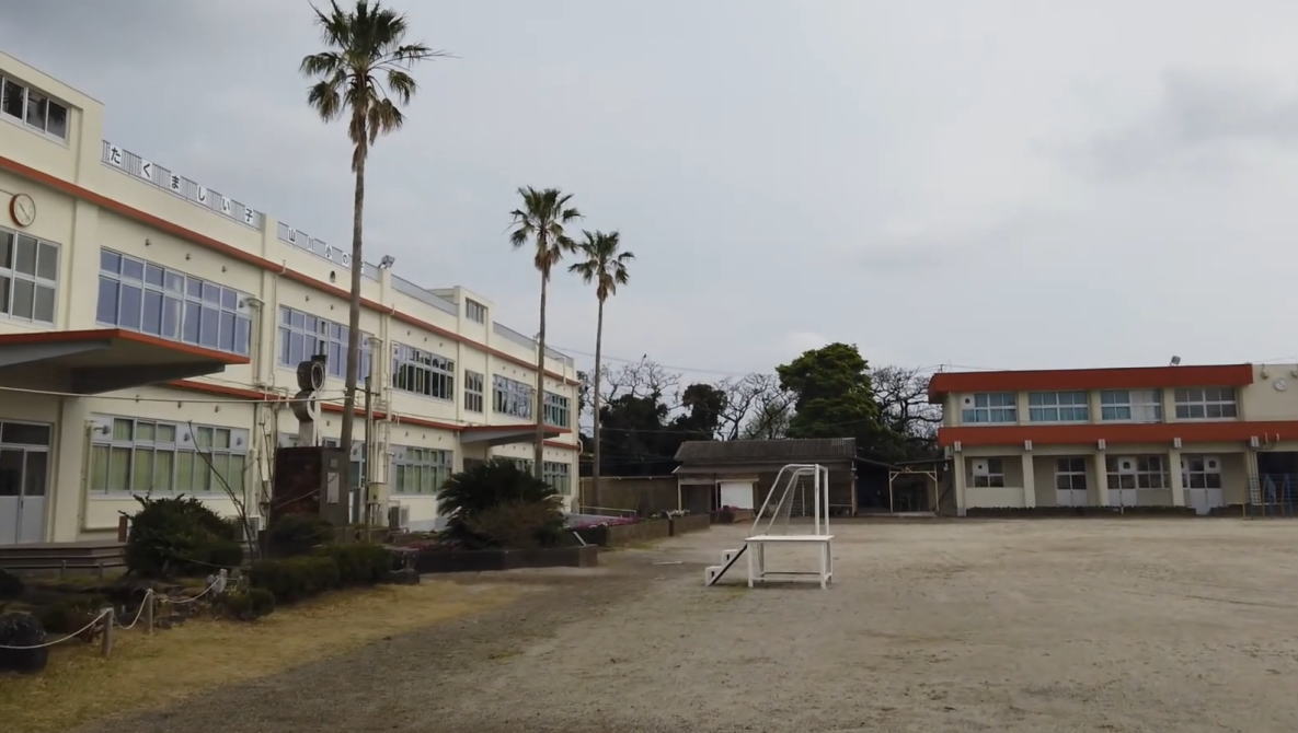 指宿市立大成小学校の校舎