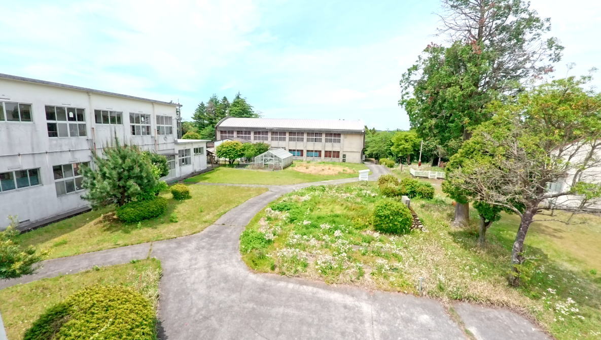 霧島市立三体小学校の校舎