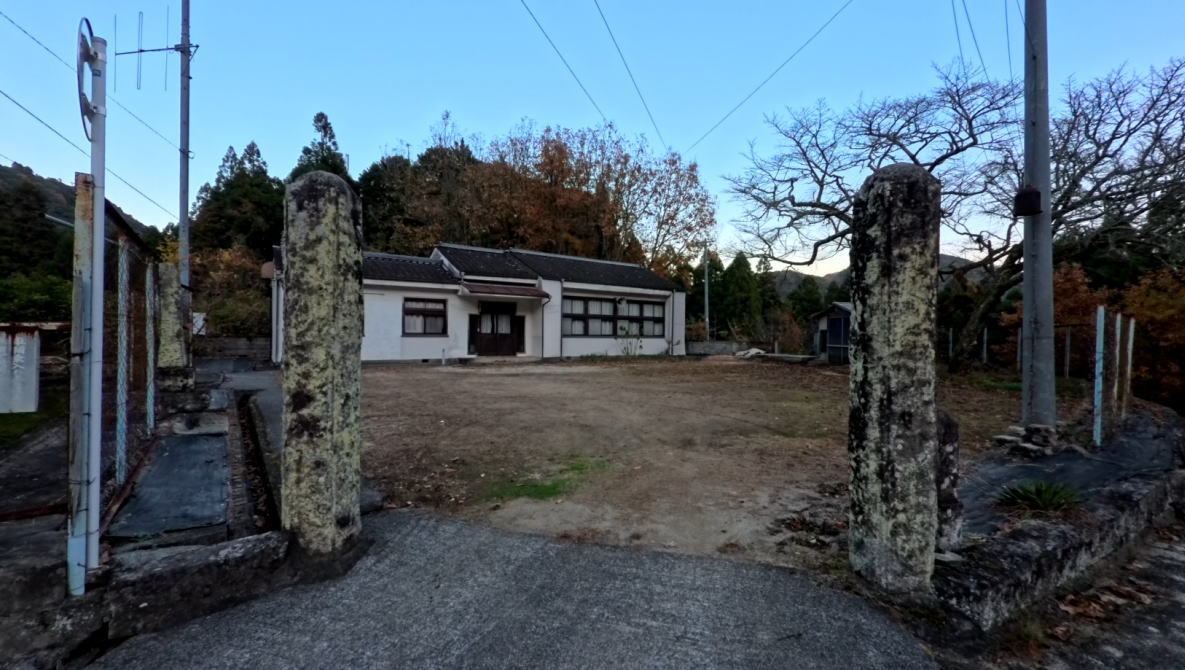日田市立高瀬小学校九膳ヶ畑分校の校舎