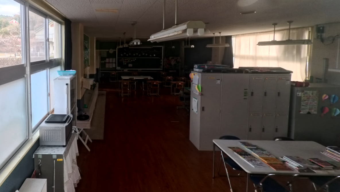 平戸市立宝亀小学校の校舎