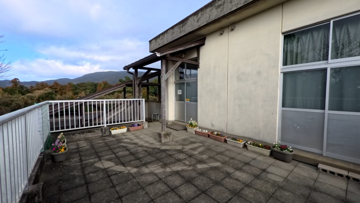 平戸市立宝亀小学校の校舎