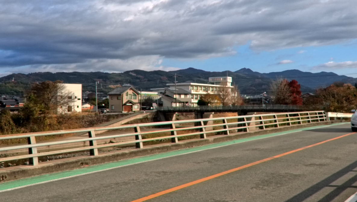 黒木町立串毛小学校の校舎