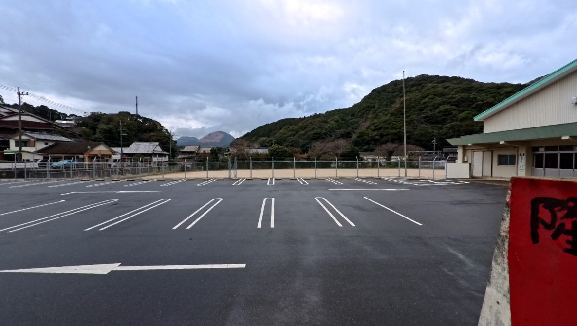 平戸市立中津良小学校の校舎