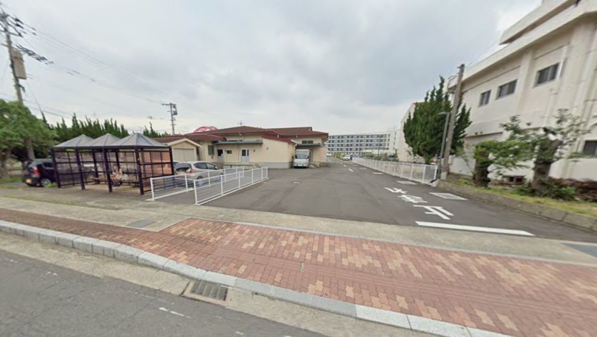 西海市立大島中学校の校舎