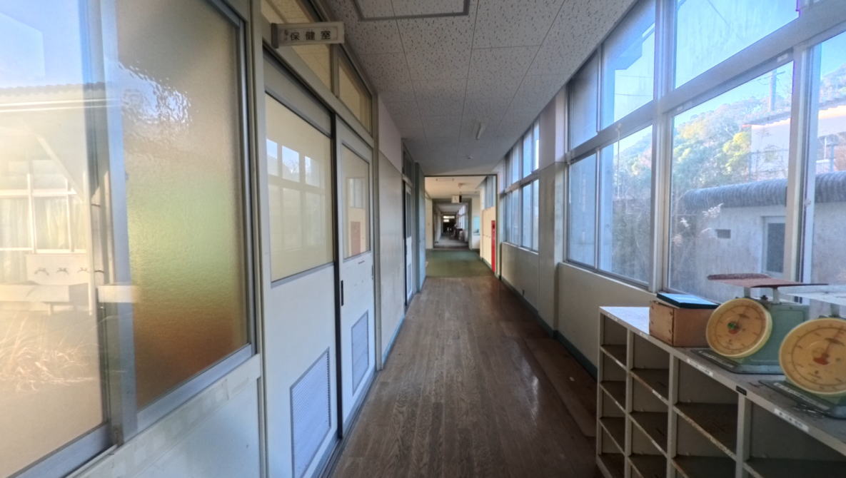 佐世保市立俵浦小学校の校舎