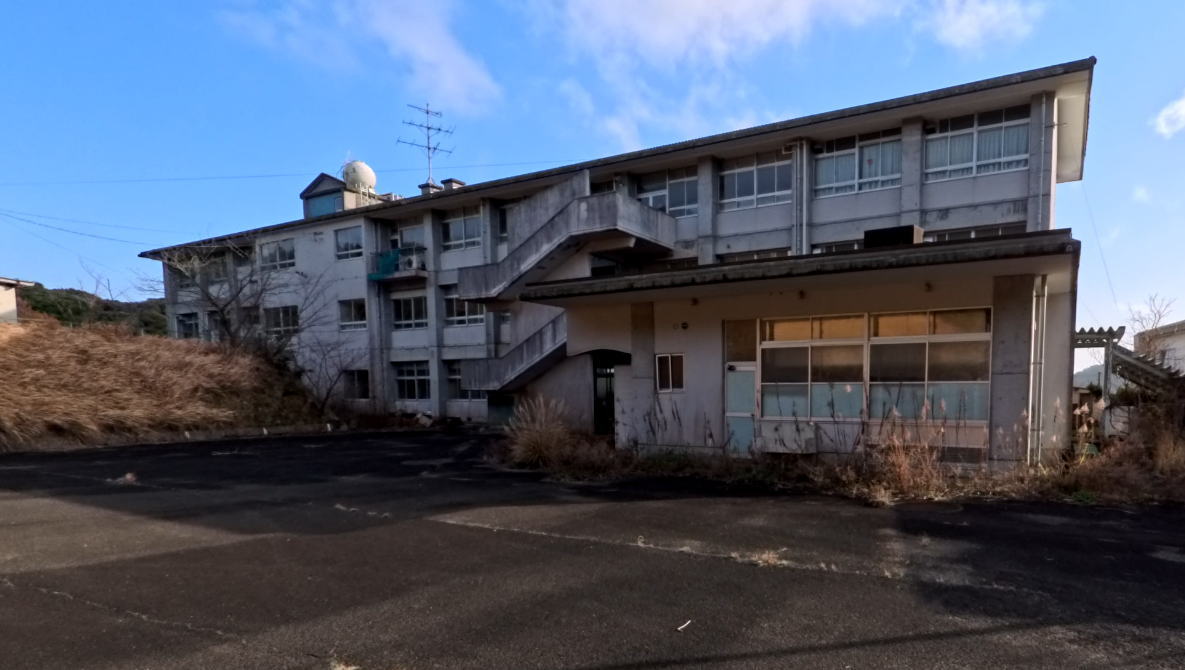 佐世保市立俵浦小学校の校舎